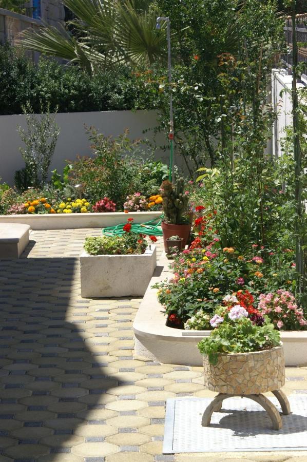 Apartments By The Sea Supetar, Brac - 4274 מראה חיצוני תמונה