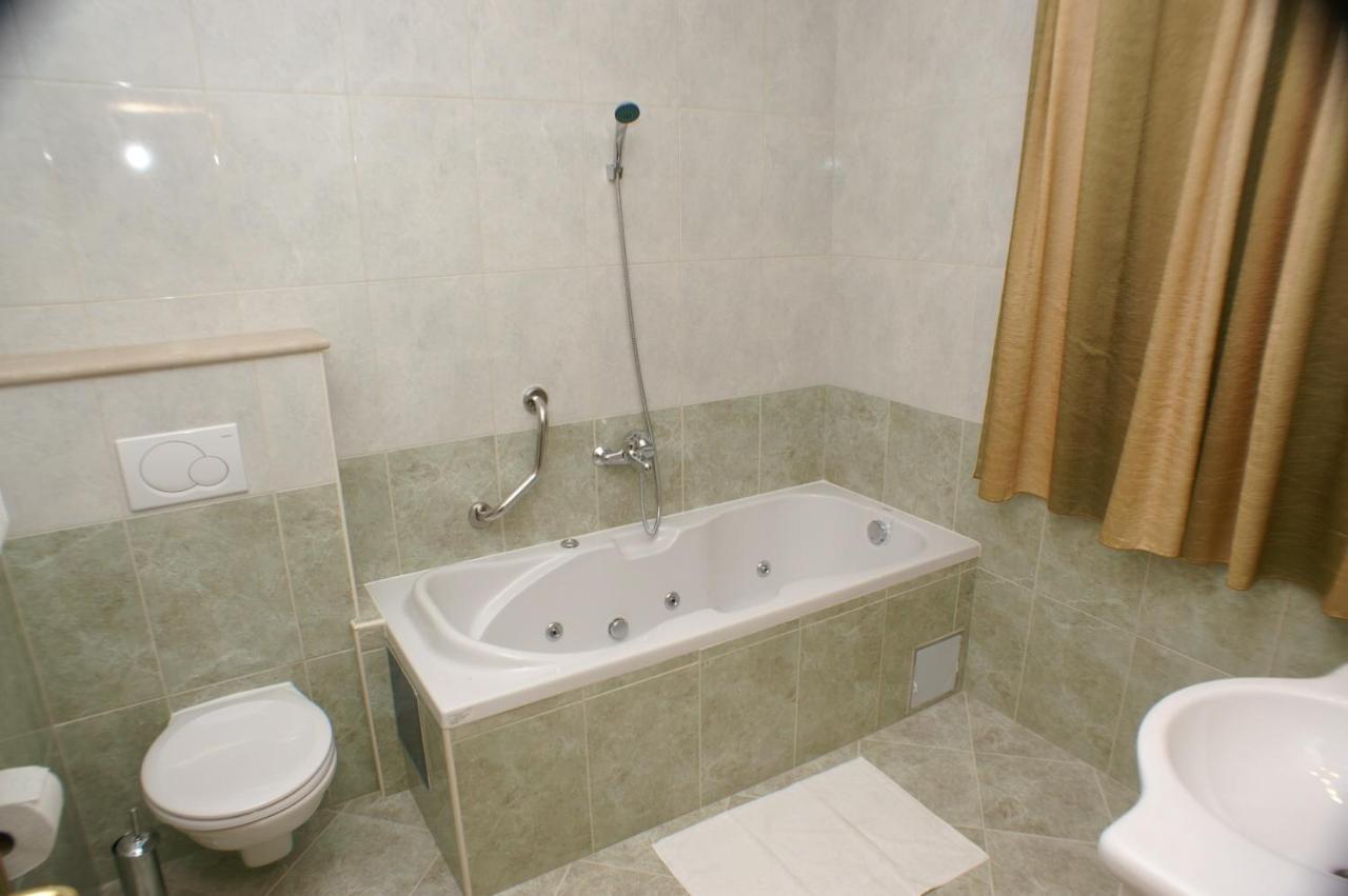 Apartments By The Sea Supetar, Brac - 4274 מראה חיצוני תמונה